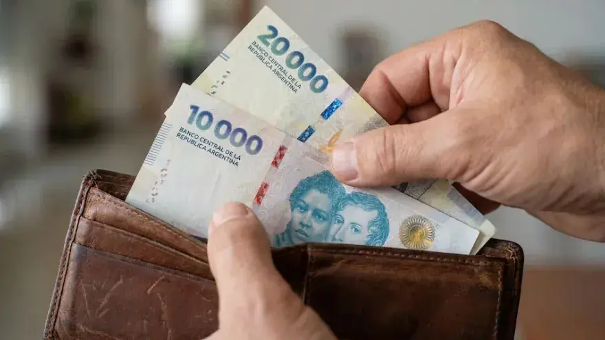 Qué aumento salarial prevén las empresas para 2026 y cuántas ya aplicaron el banco de horas