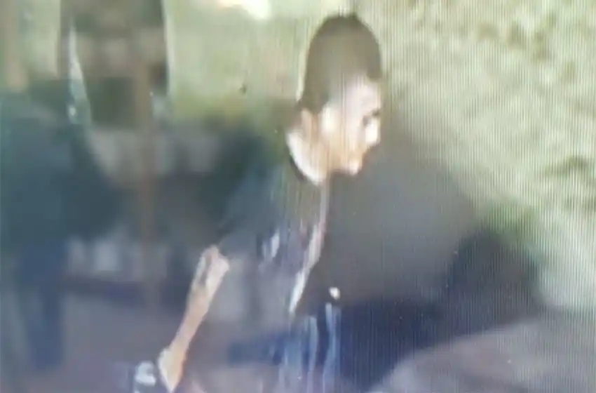 Video: captaron caminando por la calle a Ricardo Rodríguez