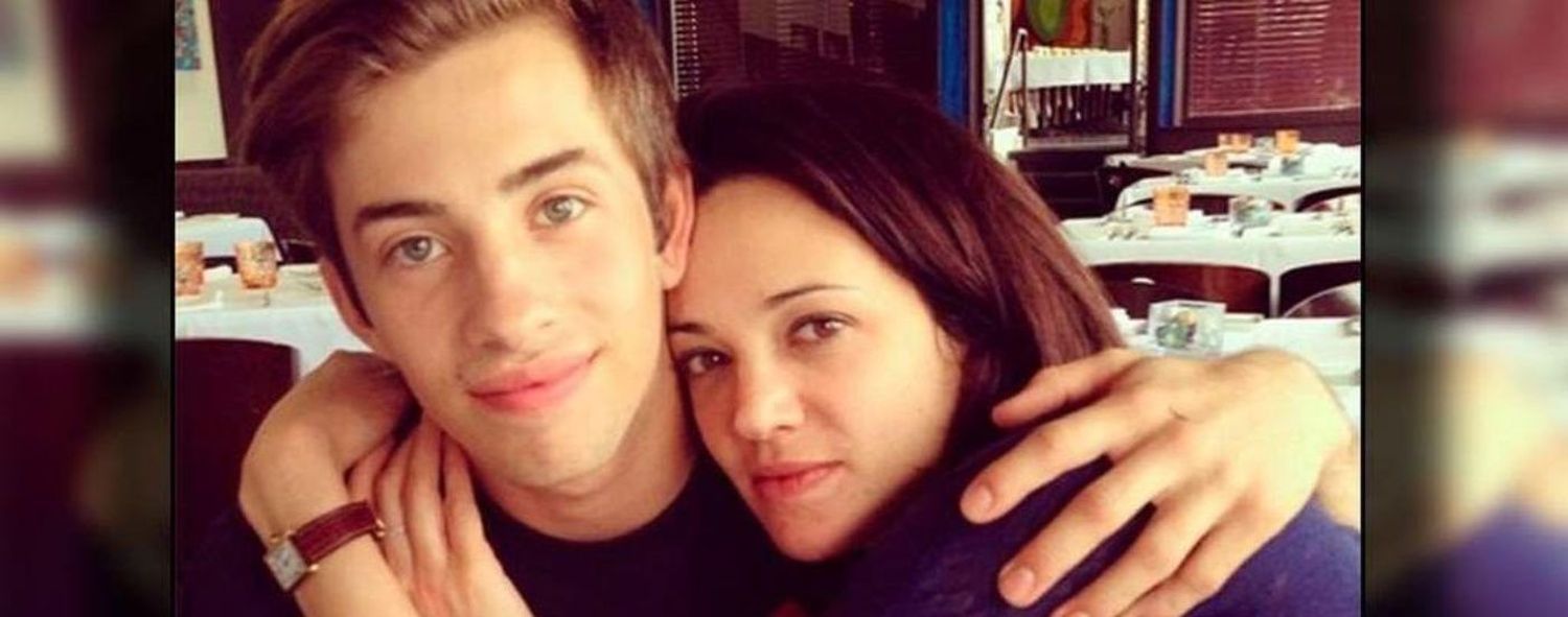 Una foto en la cama incrimina a Asia Argento en el caso de abuso a un menor