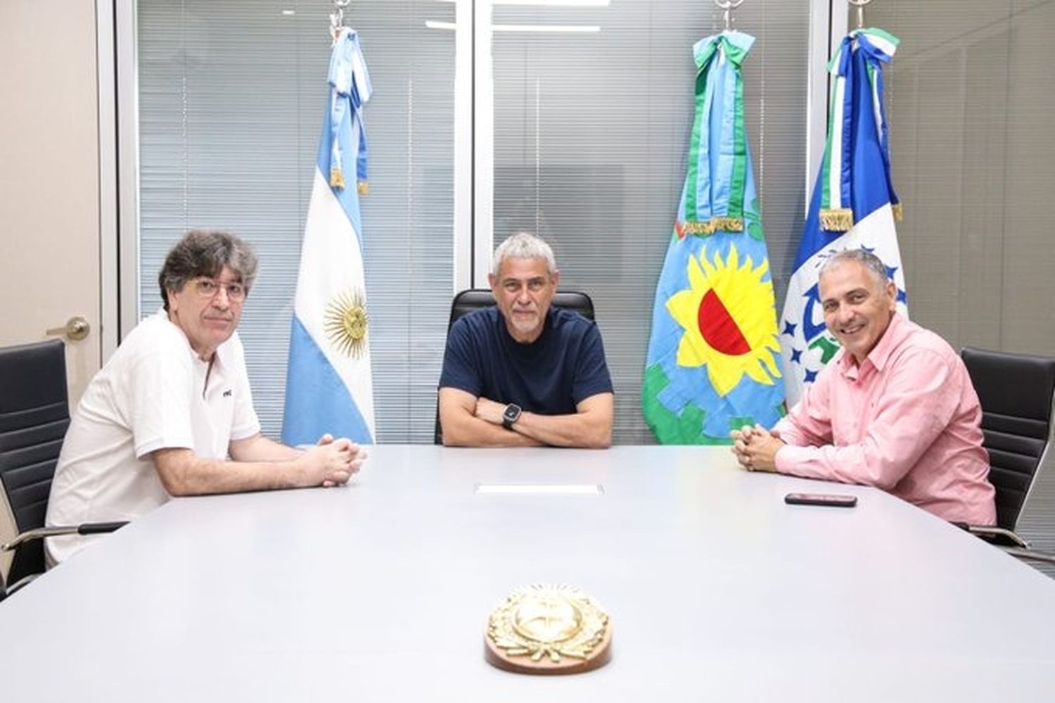 Ferraresi reunido con Ariel Notta y Pablo Vera.