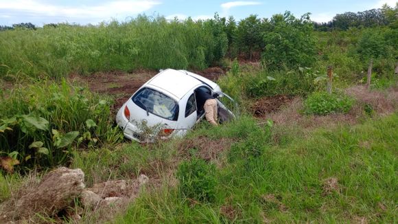 Despistó un Ford Ka en ruta 1001: sin lesionados
