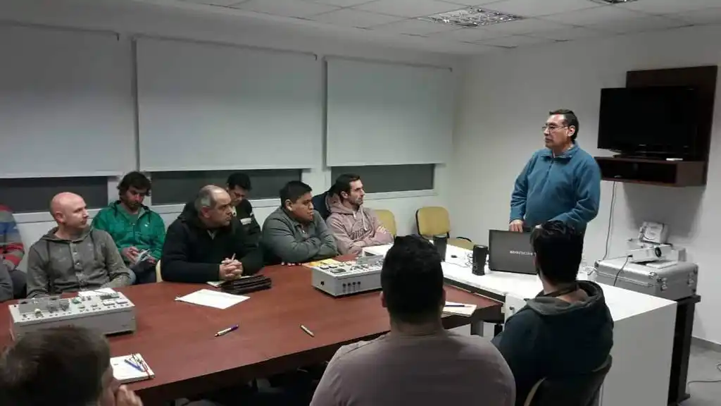 La Barrial comenzó a dictar una capacitación  en automatización junto con Adimra