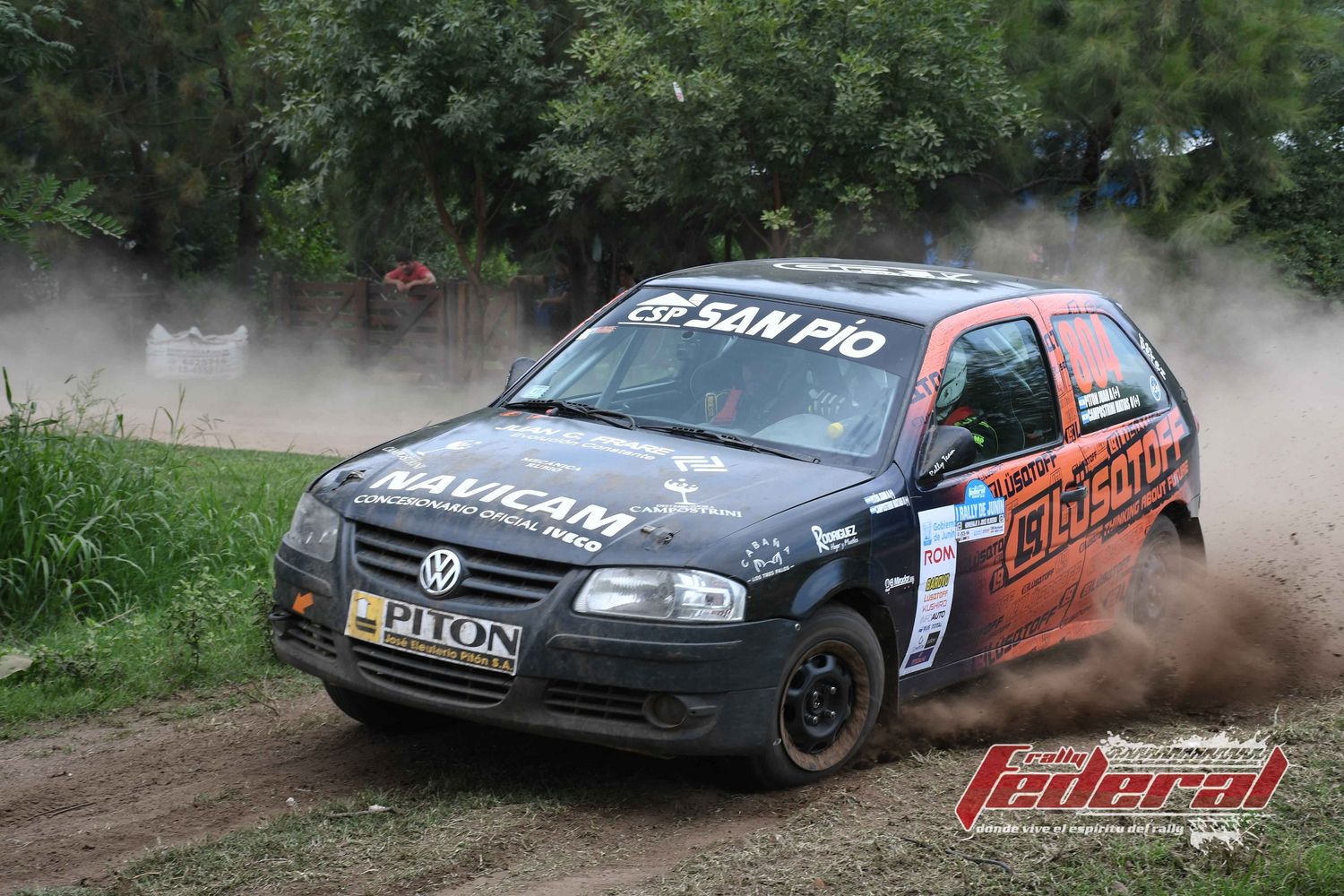 Los pilotos gualeguayenses están trabajando a full en los talleres para una gran presentación de unidades en la 2a. fecha en nuestra ciudad.