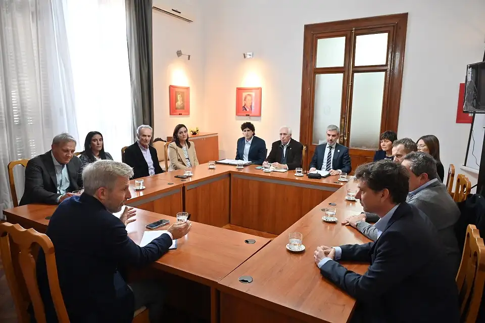 Frigerio se reunió con empresarios entrerrianos para analizar inversiones y desafíos del sector privado
