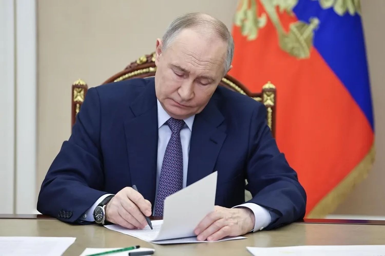 Putin ofreció sus disculpas al presidente azerbaiyano por el “trágico incidente” aéreo