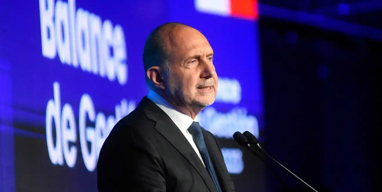 El ex gobernador y actual legislador, Omar Perotti.