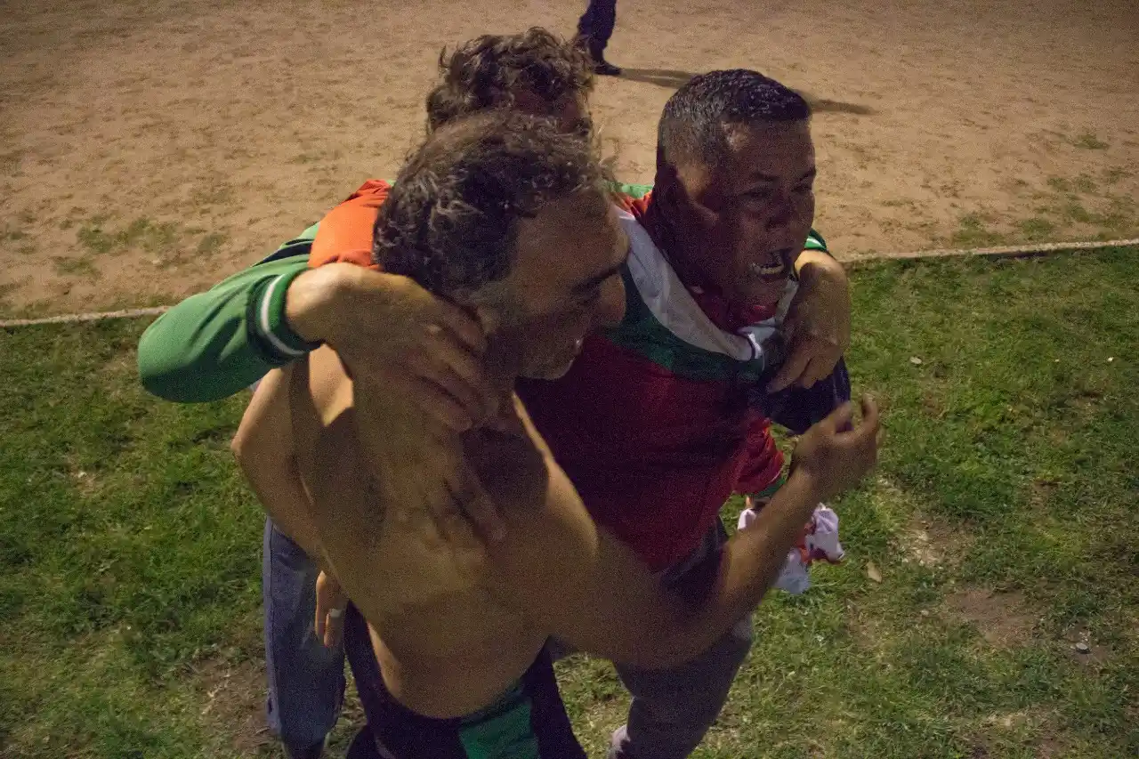 Juvenil ganó en los penales y ascendió a la División A