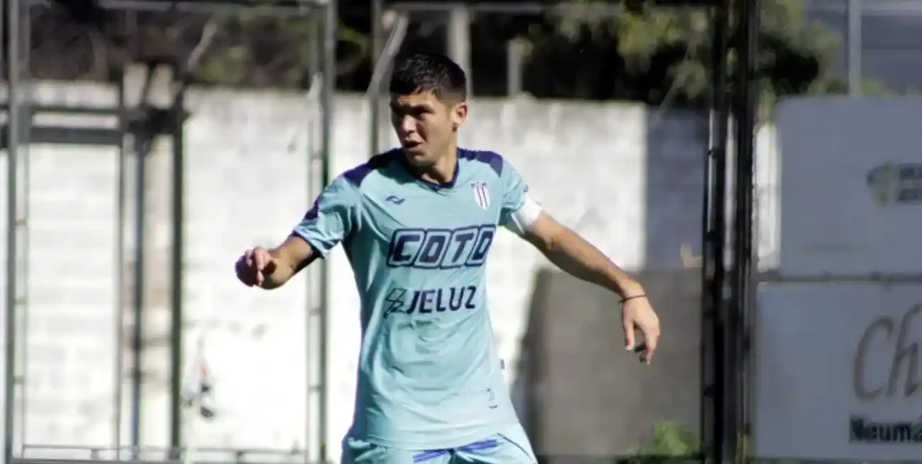 El joven fue trasladado al Hospital Santamarina de Monte Grande, donde finalmente murió.