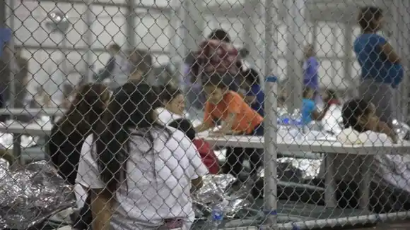 CRUZAN SOLOS LA FRONTERA: EE.UU. pide a la agencia de emergencias atender incremento de niños migrantes