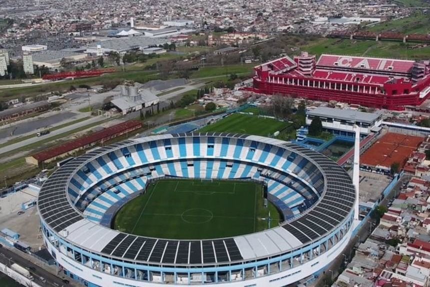 Racing recibe a Independiente en el Cilindro desde las 15.15.
