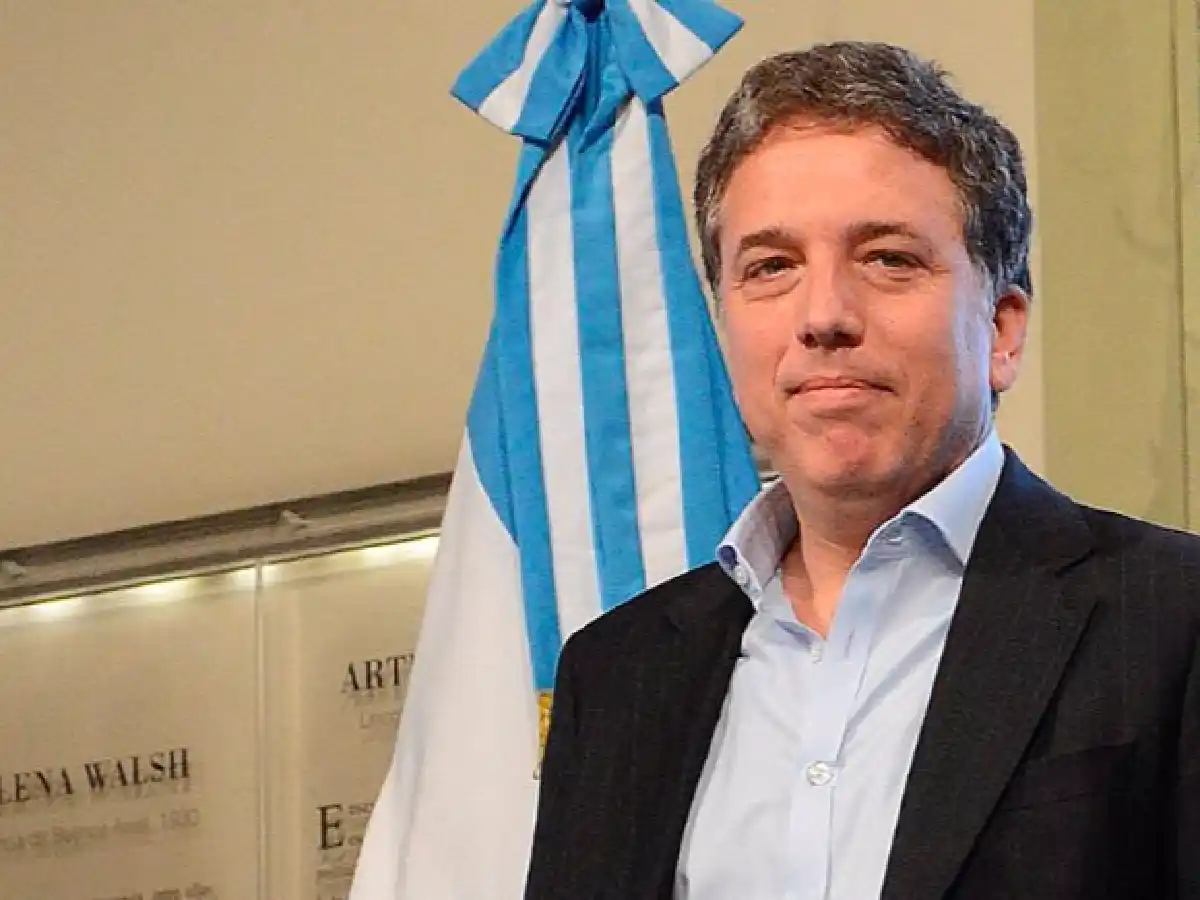 Dujovne considera que la inflación puede rondar el 1% mensual en el segundo semestre