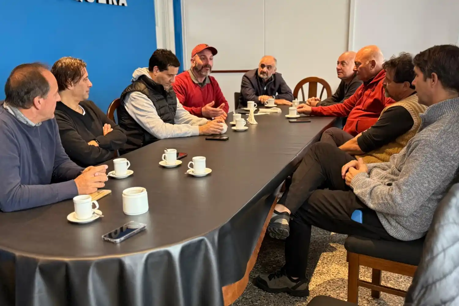 Abad se reunión con referentes de la pesca, quienes analizaron la crisis que atraviesa el sector.