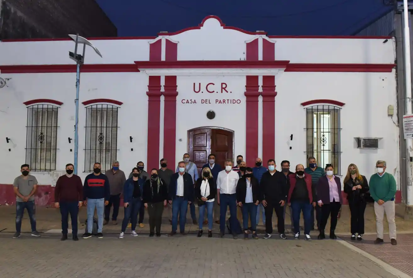 El radicalismo de Paraná conforma una Mesa de Coordinación Política para impulsar a Galimberti y Schneider