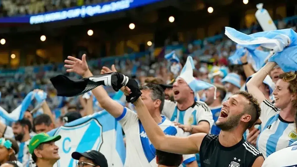 Cómo el fútbol se vive "en el cuerpo" de una manera única en nuestra cultura