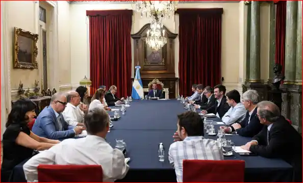 FMI: Diputados definieron el cronograma para el debate