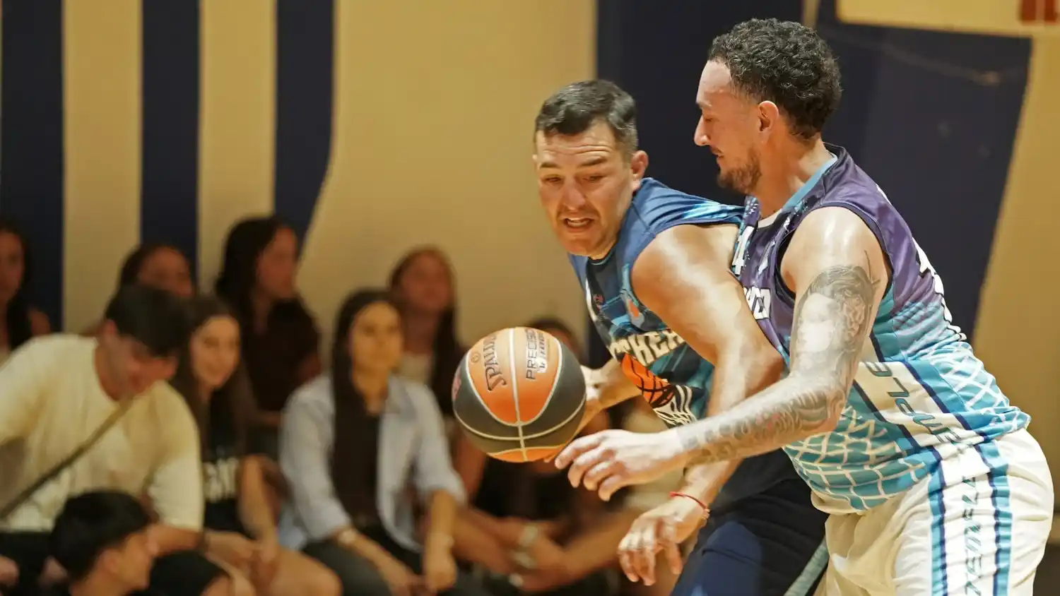 Las estrellas del básquet necochense cerraron el año en el Piso de los Deportes