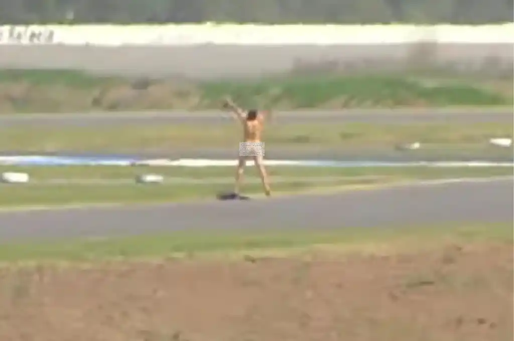 En principio no se conoció la identidad de la persona, pero si que el video se viralizó.