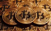 Me ofrecen invertir en una criptomoneda: ¿me están estafando?
