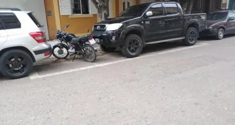 Estacionamiento tapado