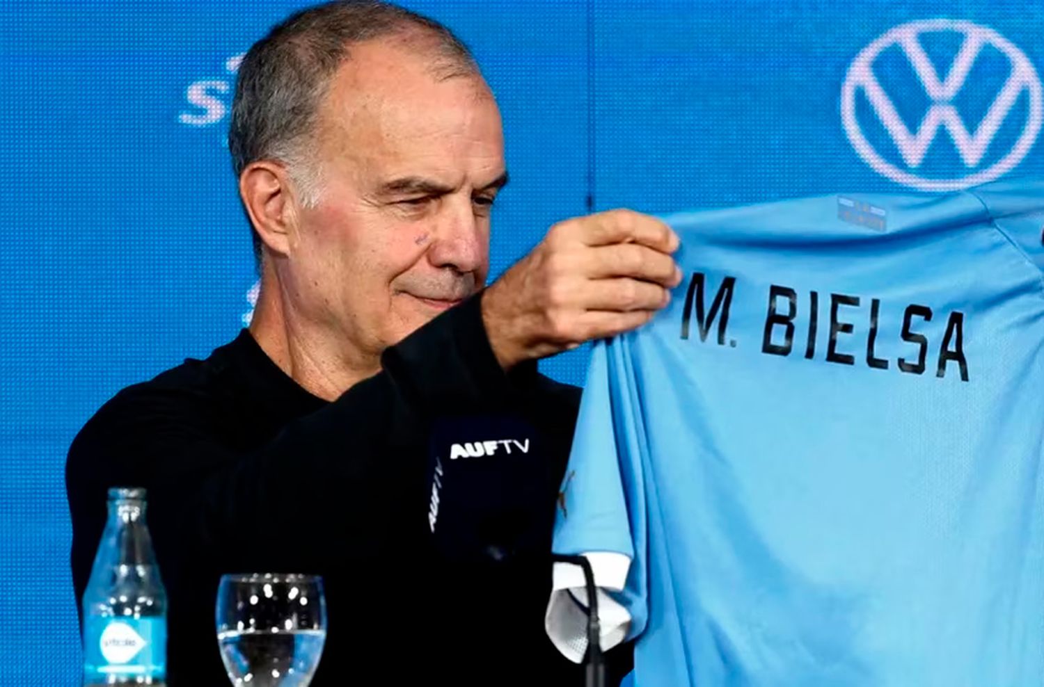 Comenzó la venta de entradas para el debut de Marcelo Bielsa con Uruguay