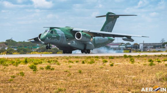 Lula promueve acuerdo de defensa con Angola por aviones KC-390 y modernización y expansión de la flota de Super Tucano