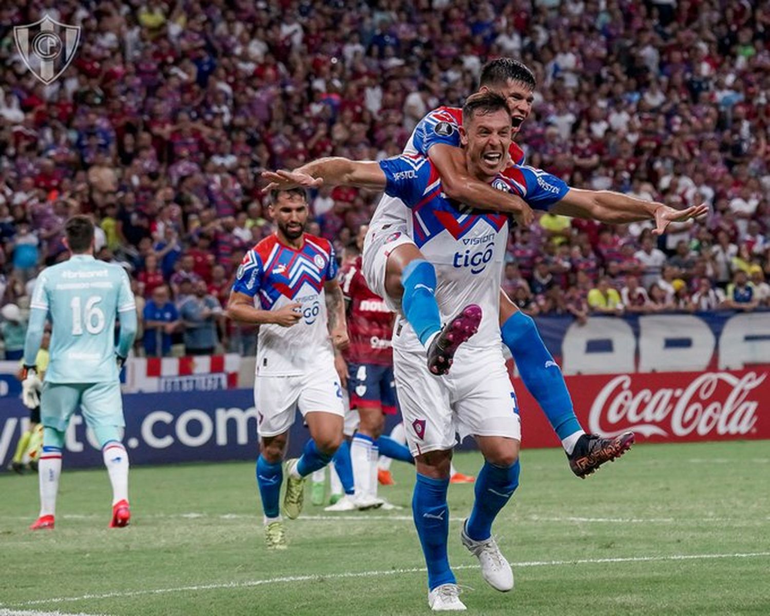 Cerro Porteño se hizo fuerte de visitante en Brasil