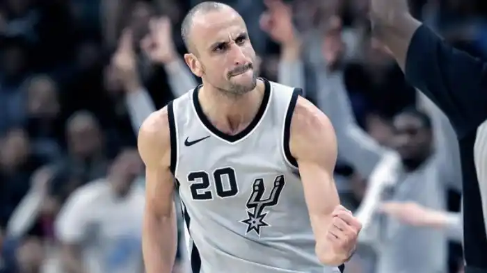 Ginóbili supera a Jordan y logra otro récord