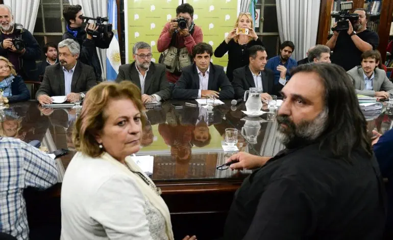 Paritarias docente y estatal: se inicia una semana clave para el gobierno bonaerense