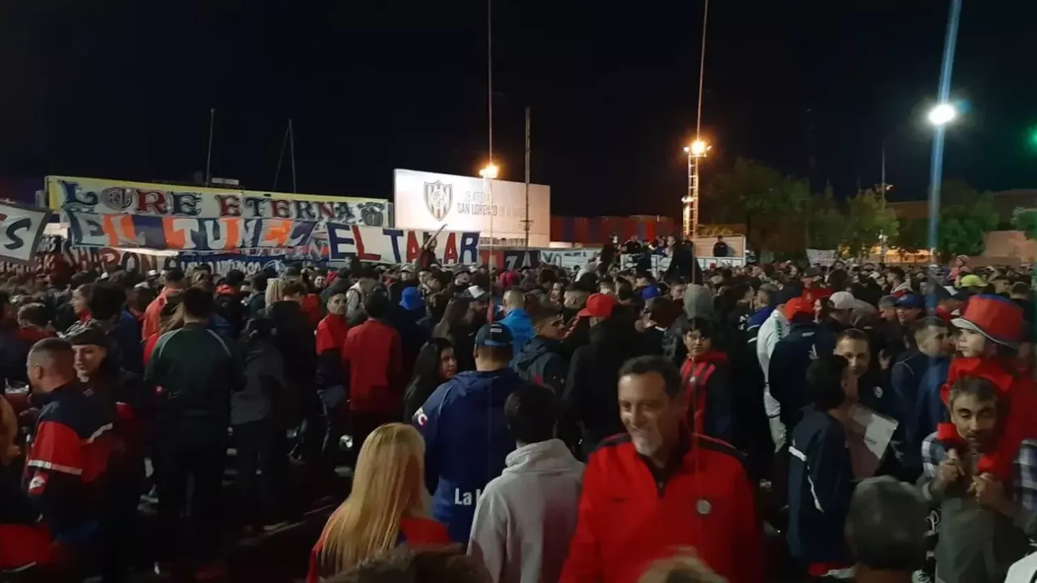 “Cuervos de Venado” celebran el 115° aniversario de San Lorenzo de Almagro