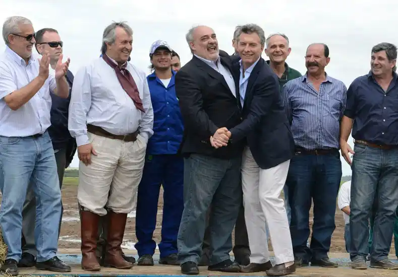VIDEO: El presidente Mauricio Macri bailó chamamé en Corrientes 