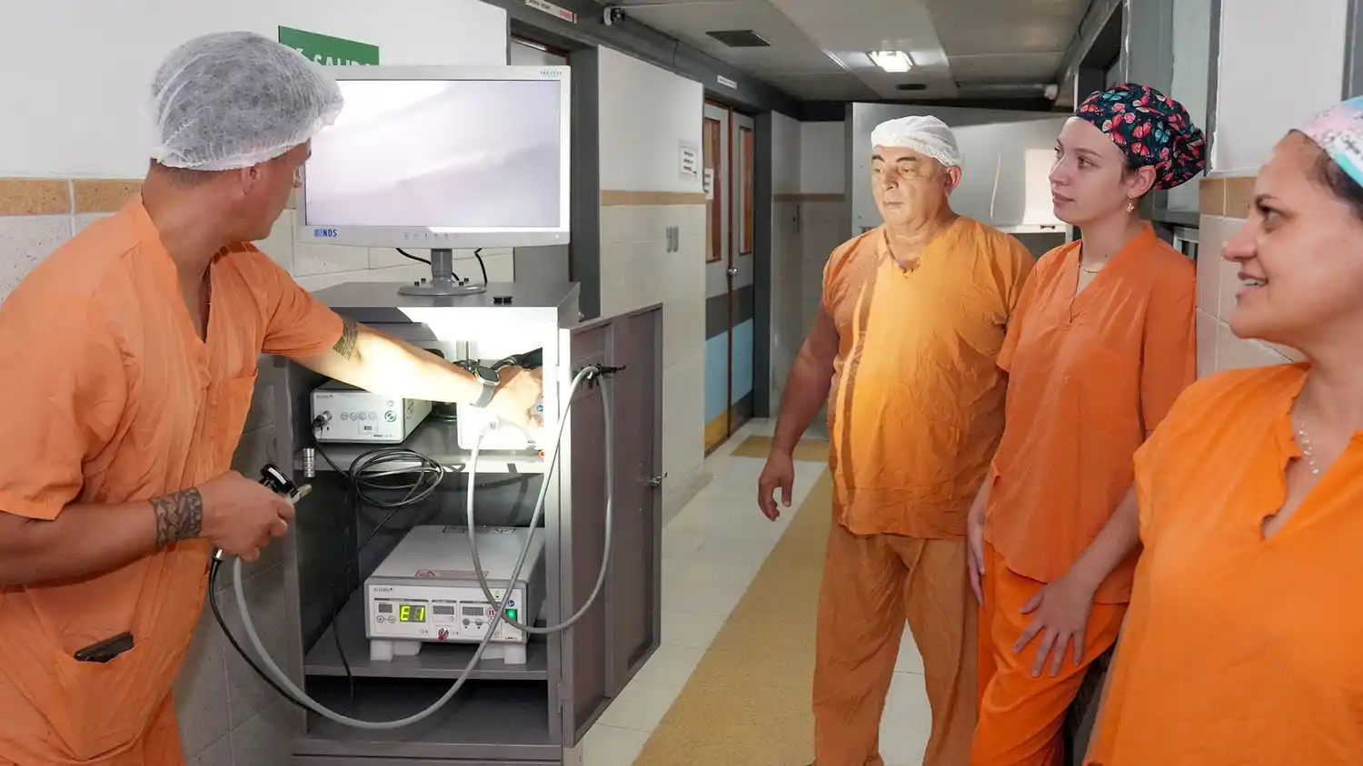 Salud invirtió más de 35 millones de pesos en una torre de laparoscopía para el hospital San Roque