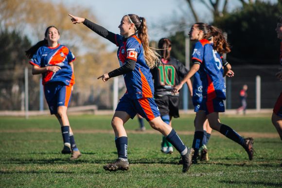 San José y Kimberley siguen firmes en la cima del Torneo Inicio Femenino 2025