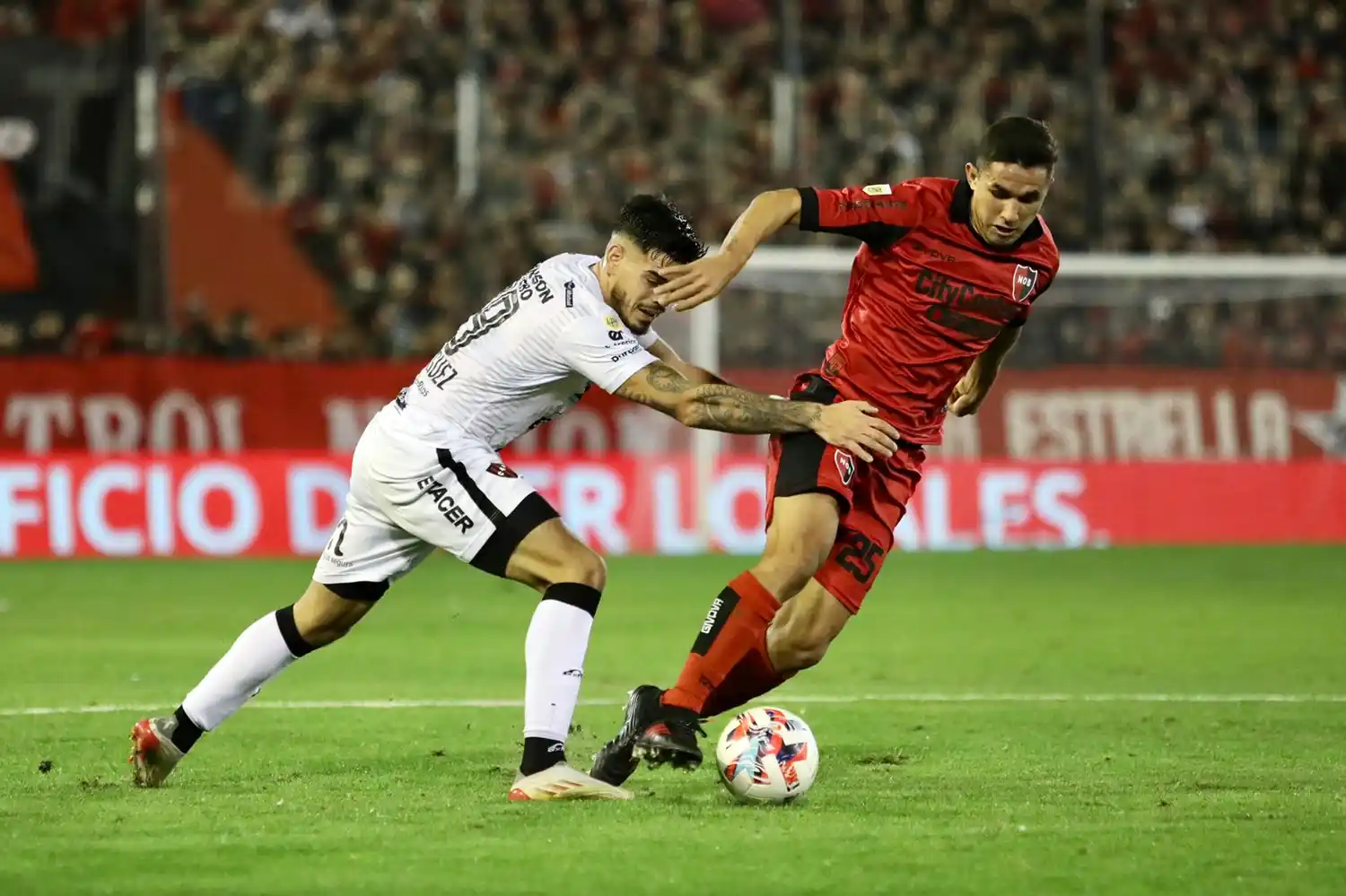 Newell´s dejó escapar la chance de ser único puntero