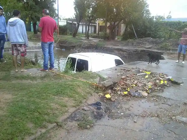 La Provincia asiste a Concepción del Uruguay y monitorea el impacto de las fuertes lluvias 