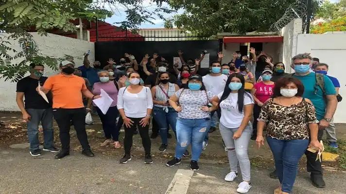 República Dominicana pedirá a la OMS vacunas contra la COVID-19 para migrantes venezolanos ilegales