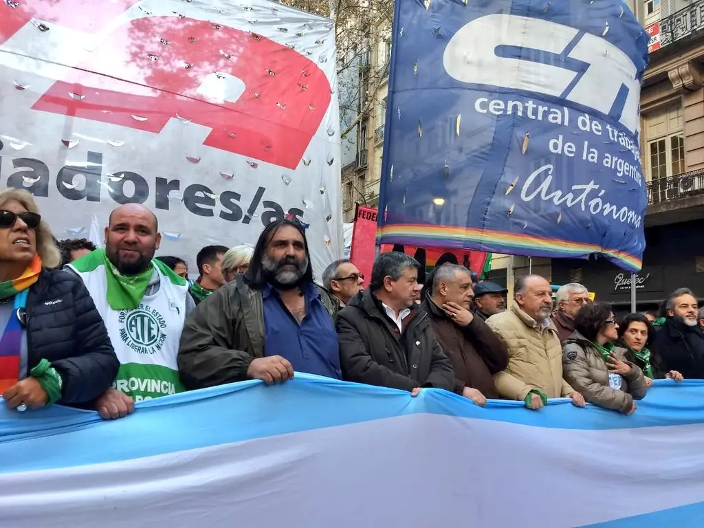 Baradel ratificó la adhesión al paro de la CGT y expresó que Vidal “se olvidó de gobernar”