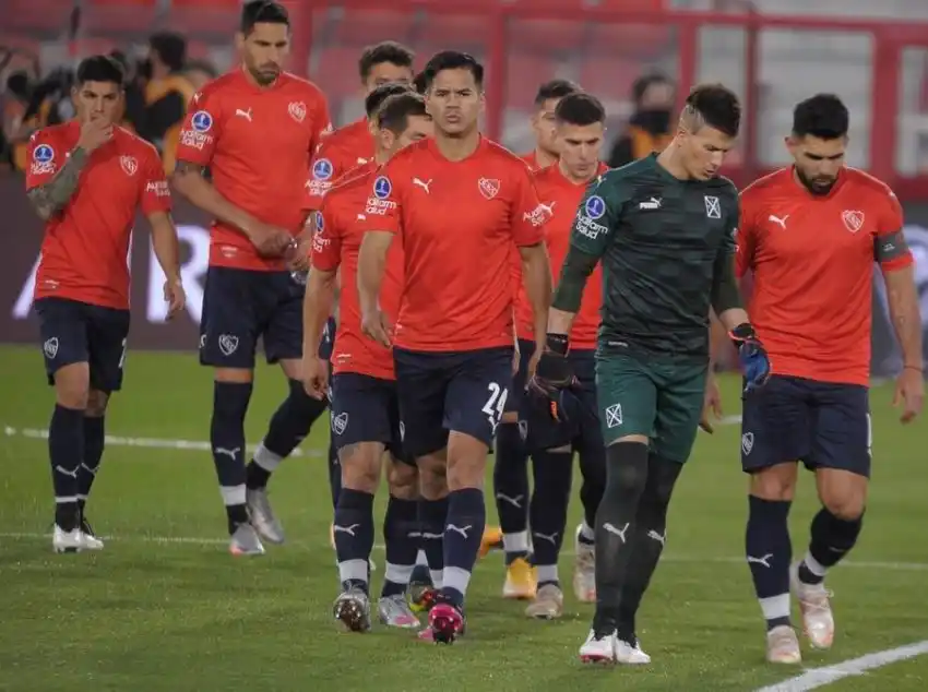 Barreto fue titular en el triunfo de Independiente ante Huracán
