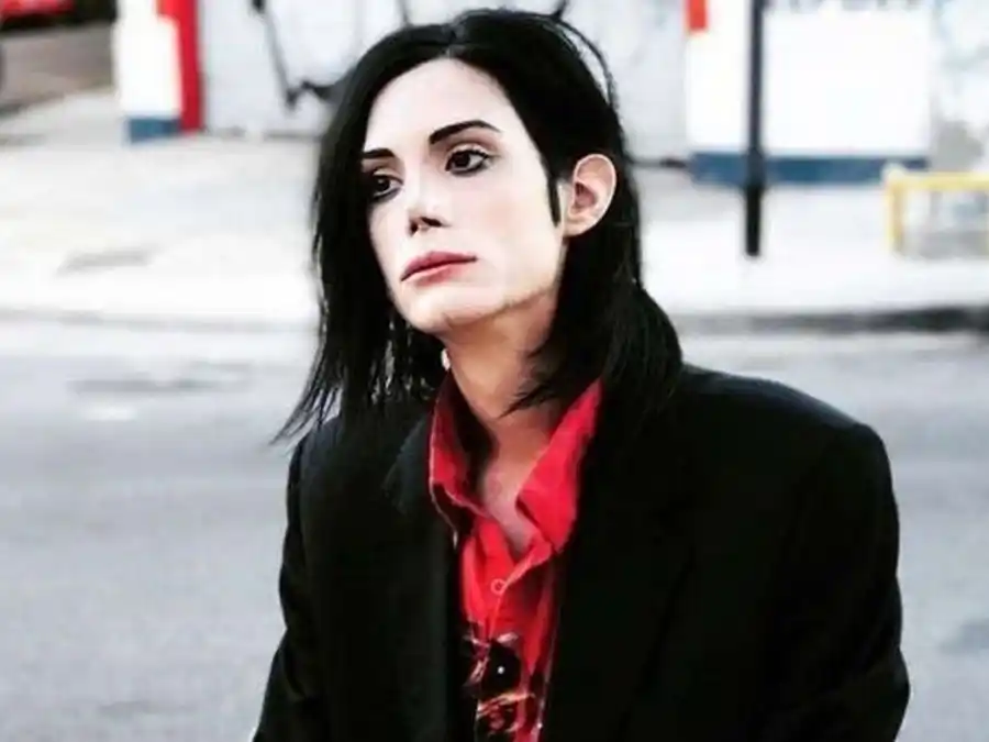 La querella remarcó además que el acusado no prestó ayuda durante el incendio y cuestionó su actitud posterior al hecho. También mencionó como agravante una condena previa que tiene Pettinato.