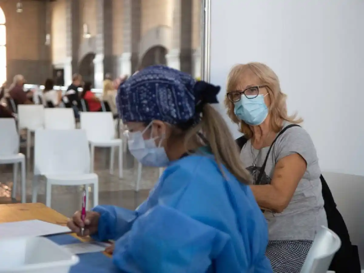 Siguen en aumento los contagios de coronavirus: reportaron 5.648 en el país