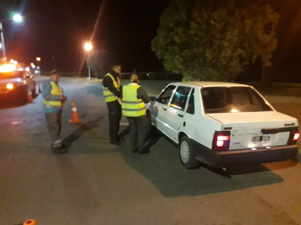 Nocturnidad: secuestraron tres autos y cinco motos en operativo de tránsito