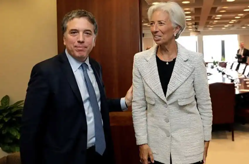 Dujovne viaja a Estados Unidos para reunirse con la jefa del FMI y petroleros