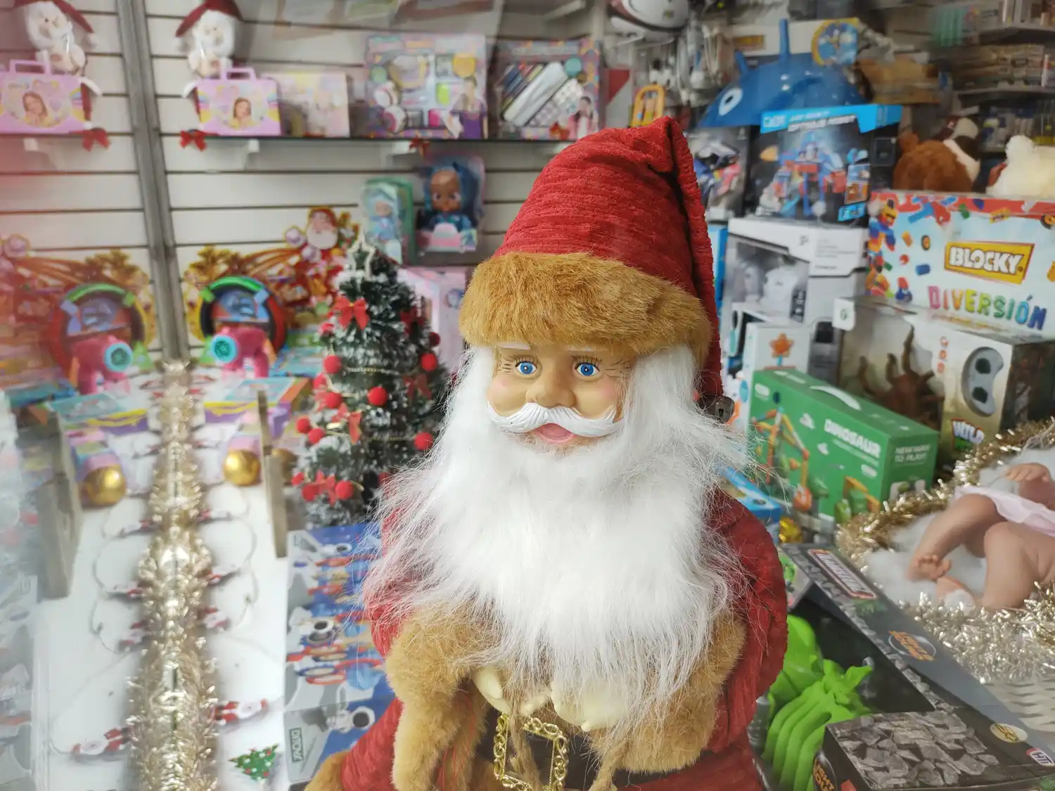 Sin boom de ventas, los gualeguaychuenses eligen los juguetes más económicos