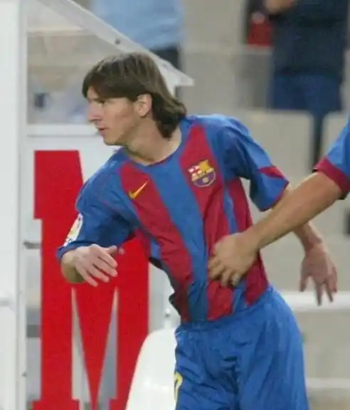 Se cumplen 20 años del debut oficial de Lionel Messi en el FC Barcelona
