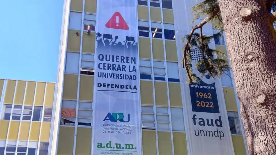 Docentes universitarios advierten con una marcha federal si Milei veta la Ley de Financiamiento