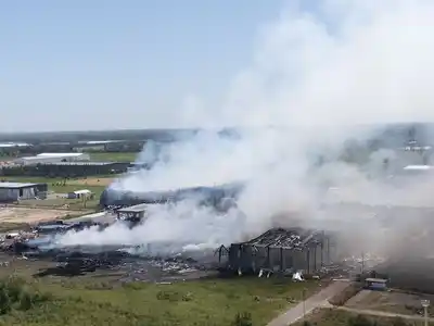Cronología del incendio en Ezeiza: qué pasó y cuáles son las principales hipótesis del origen del fuego