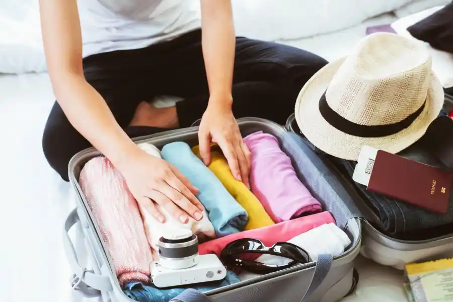 Cómo armar una valija inteligente: qué debemos llevar y qué es mejor dejar en casa