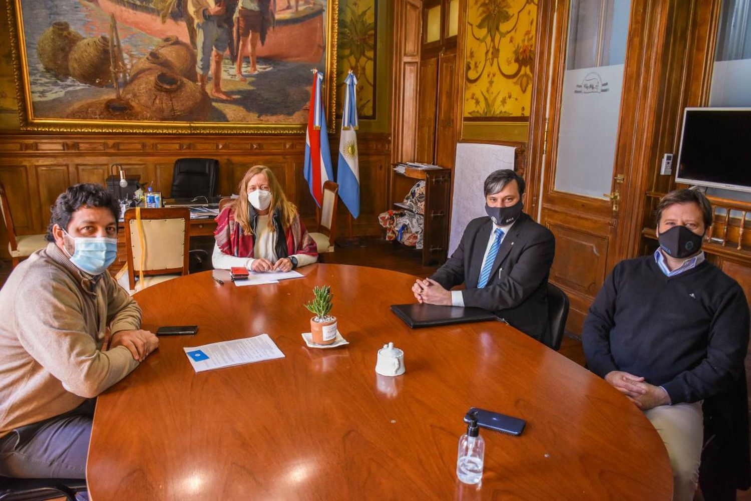 Reuniones con los bancos Francés, Nación y BERSA.