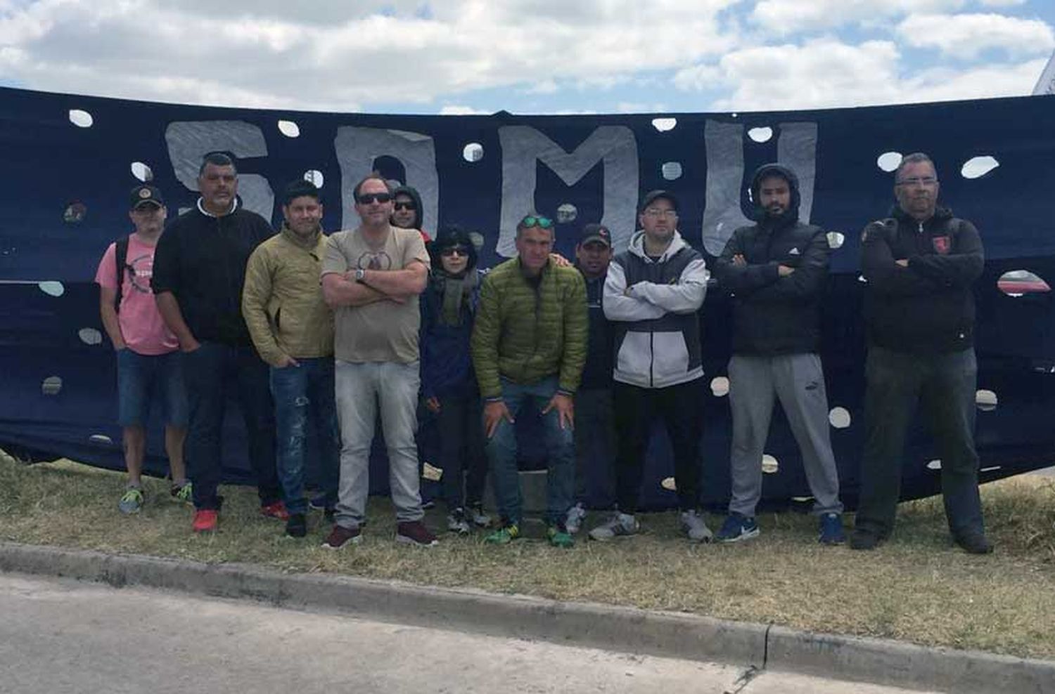 Trabajadores portuarios protestan contra sus salarios "licuados"