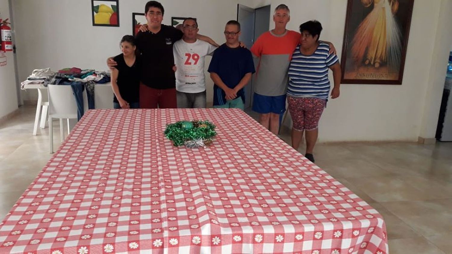 Solidaridad navideña con el Hogar Nuevo Amanecer en la iniciativa Manos a la Olla