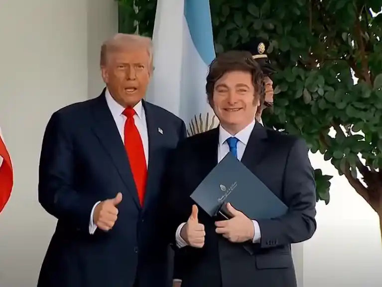 Trump felicitó a Milei por los resultados electorales: "No solo ganó, sino que lo hizo por mucho"